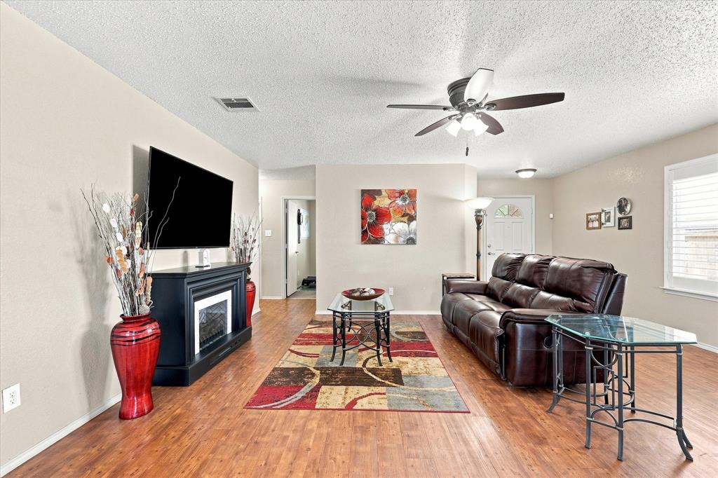 2036 Moonlight Trail Property Photo 5
