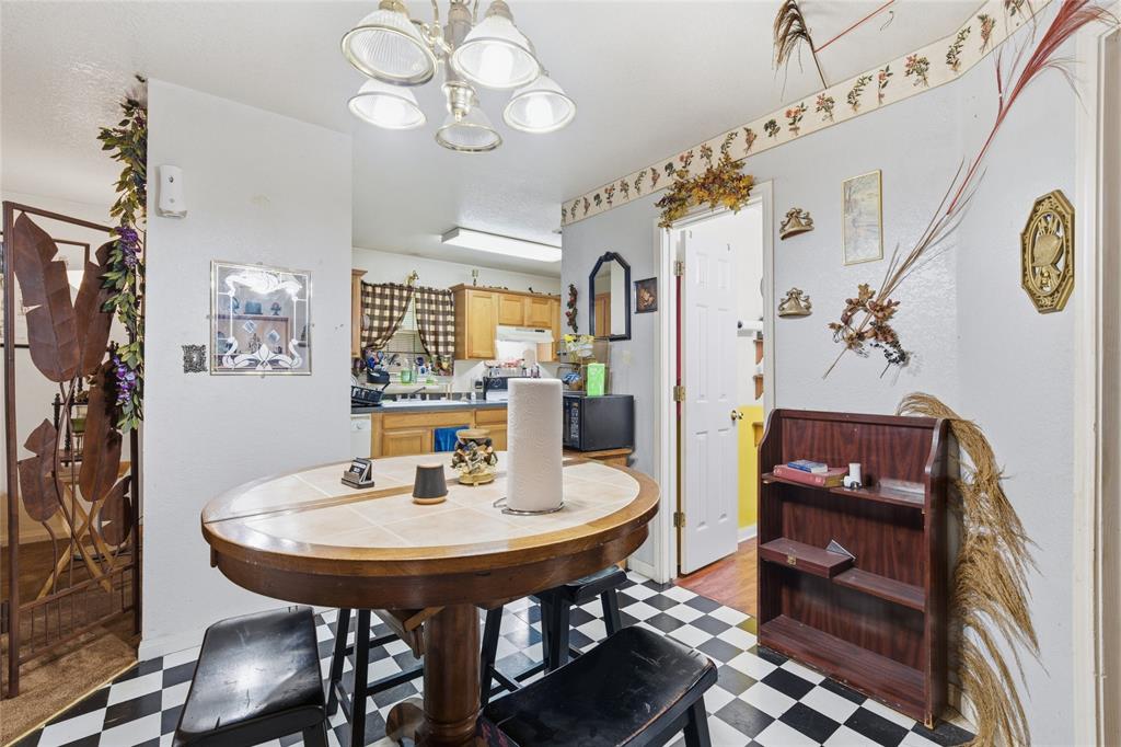 1300 Spring Street Property Photo 6