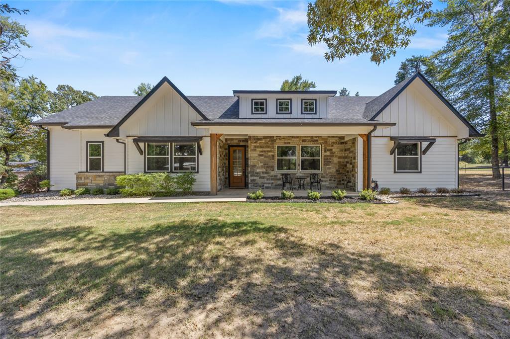 222 Rs County Road 4269 Property Photo 1