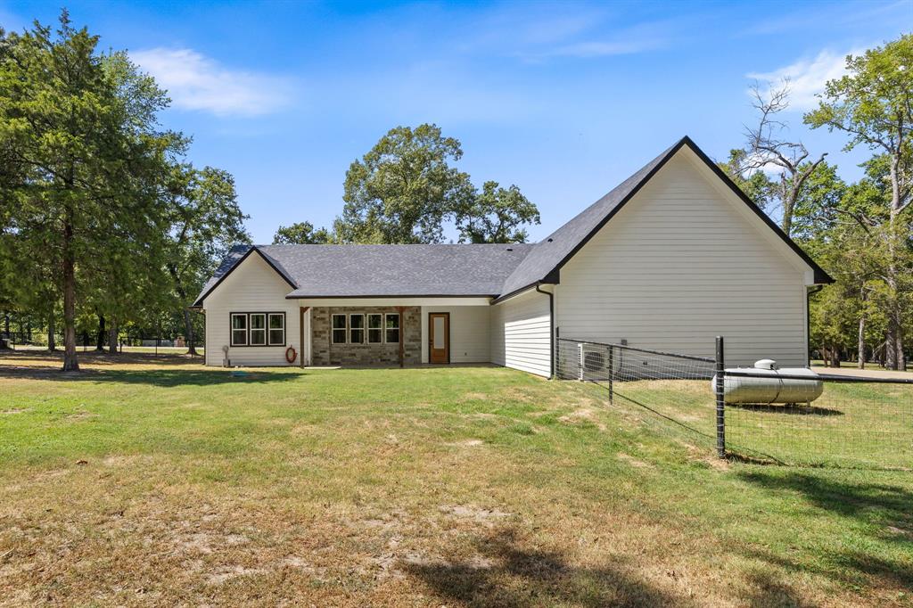 222 Rs County Road 4269 Property Photo 30