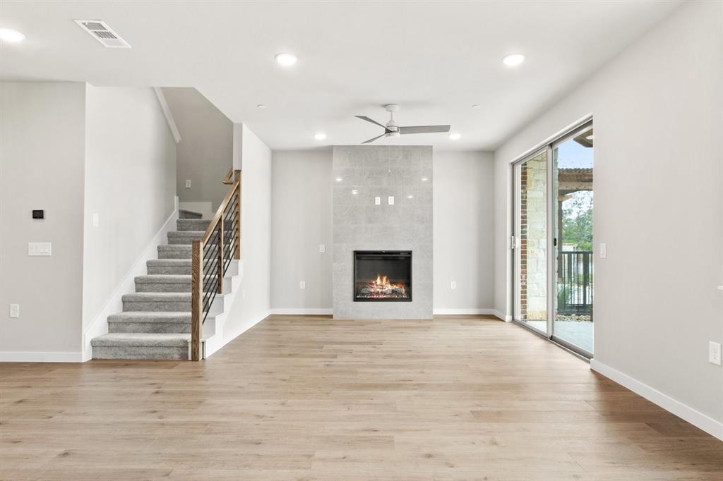 2888 Enfield Property Photo 8