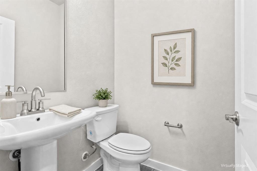 2888 Enfield Property Photo 17