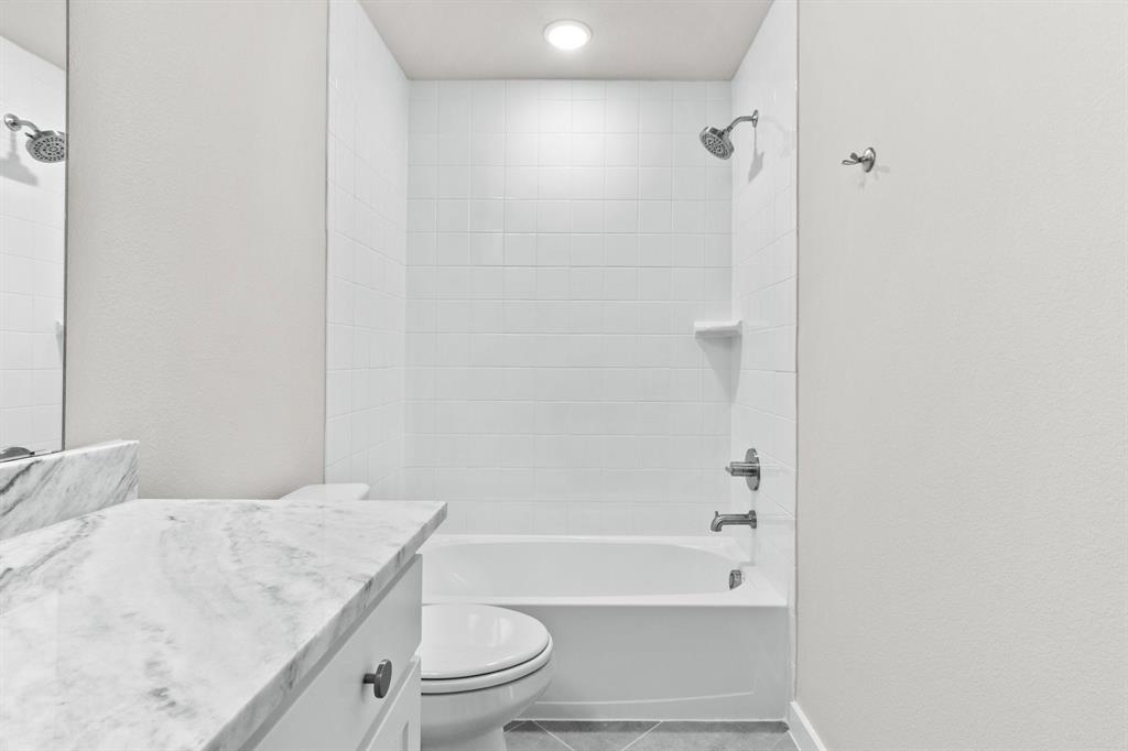 2888 Enfield Property Photo 34