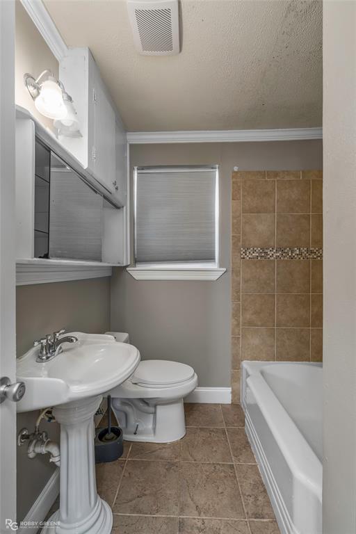 2704 E Cavett Drive Property Photo 22