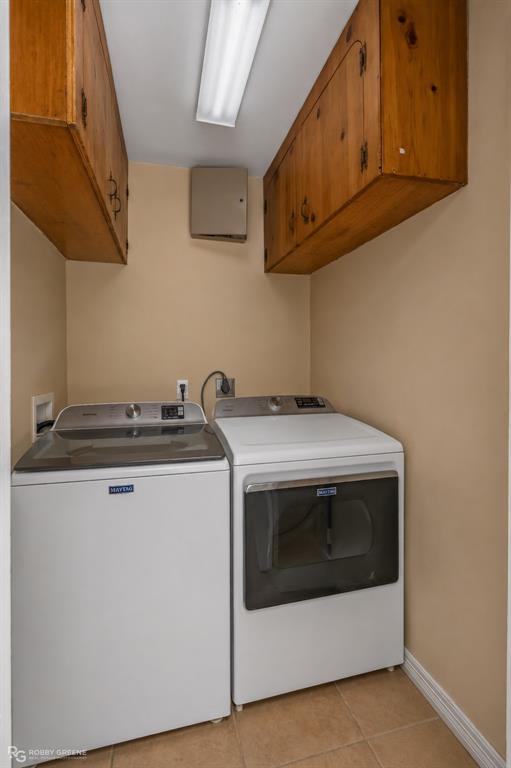2704 E Cavett Drive Property Photo 23