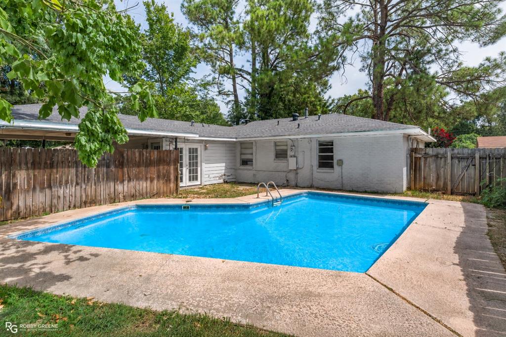 2704 E Cavett Drive Property Photo 25