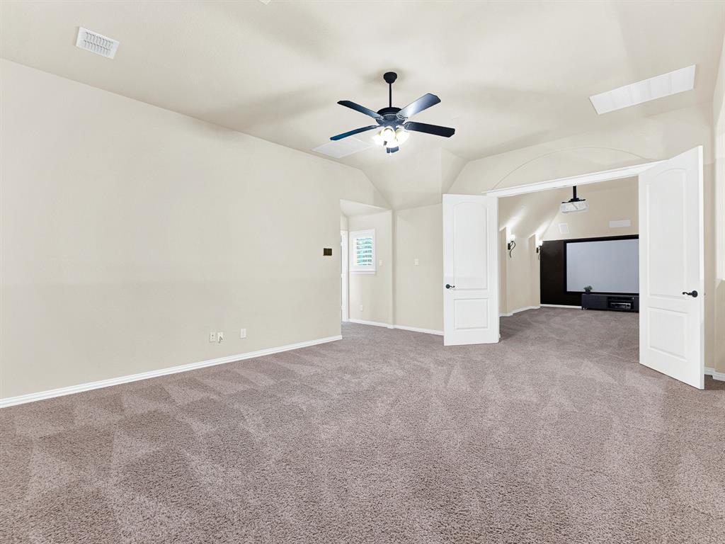 409 Daleport Drive Property Photo 13