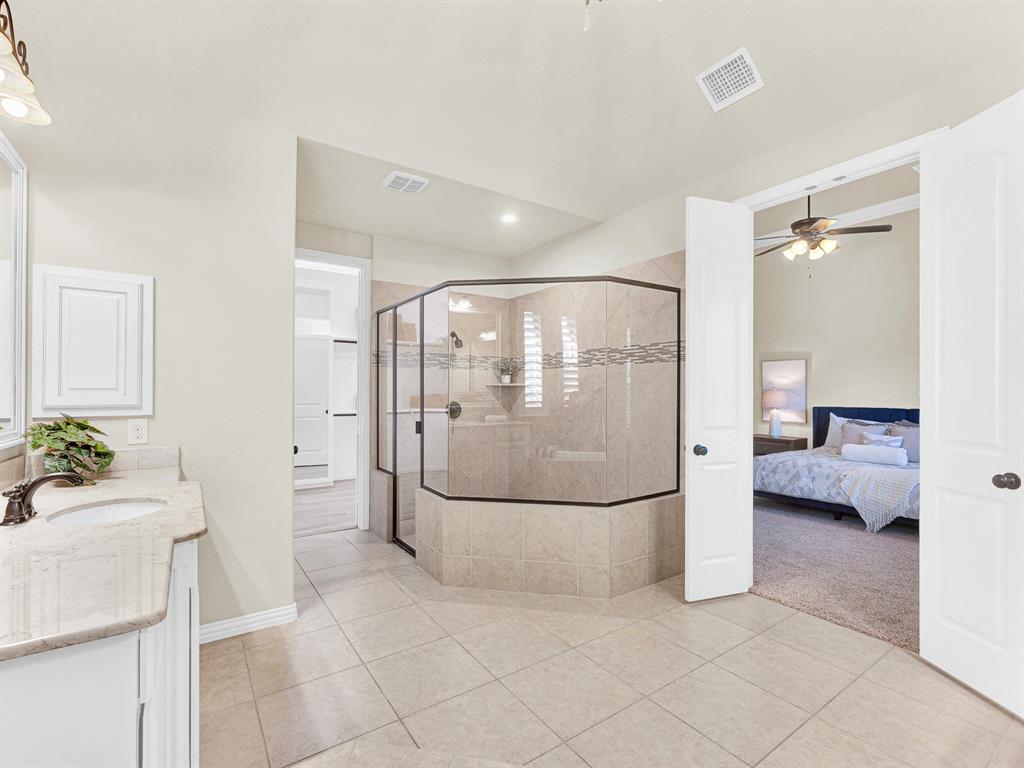 409 Daleport Drive Property Photo 17