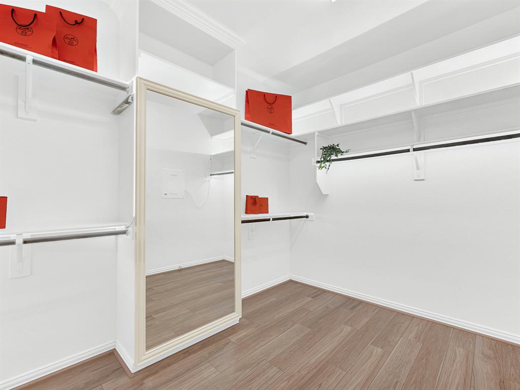 409 Daleport Drive Property Photo 18