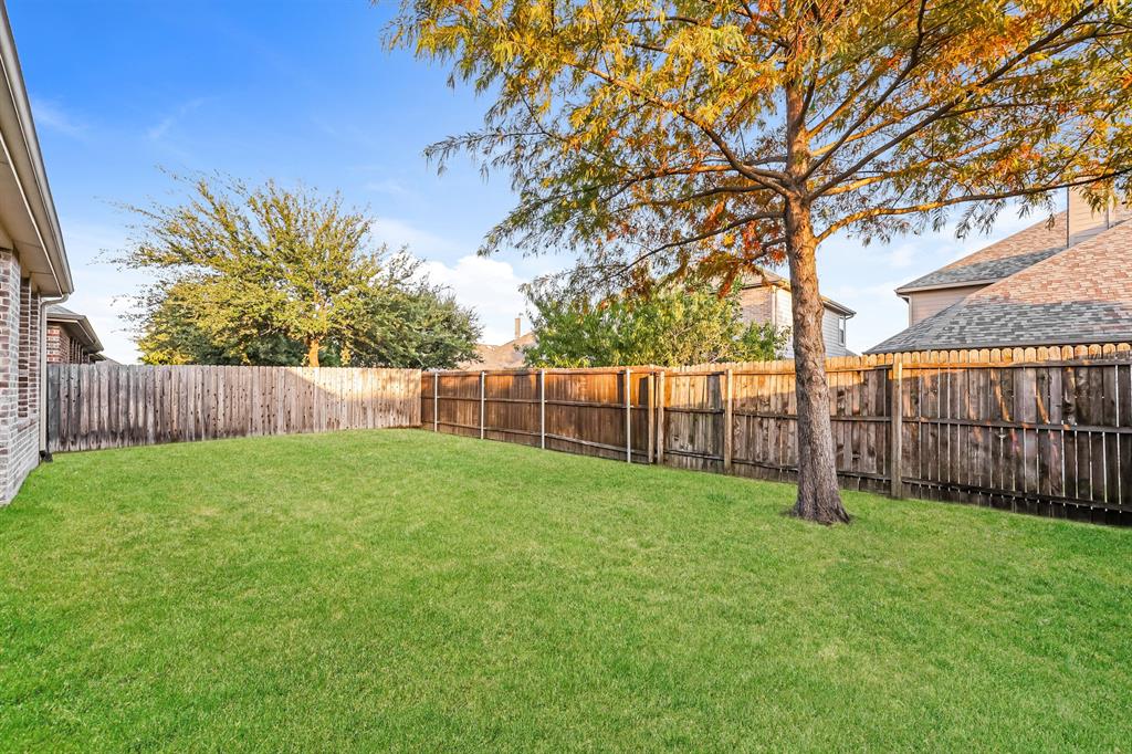 5305 Grove Cove Drive Property Photo 40
