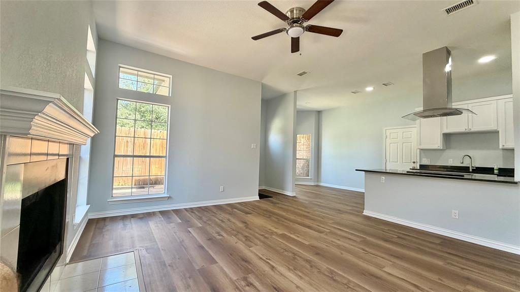 405 Odell Street Property Photo 8