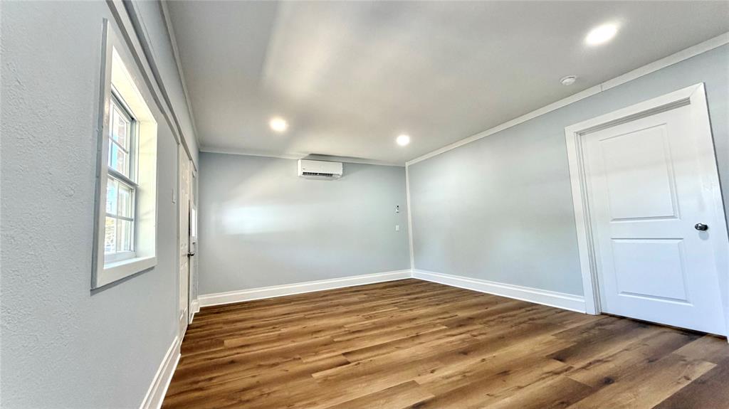 405 Odell Street Property Photo 29