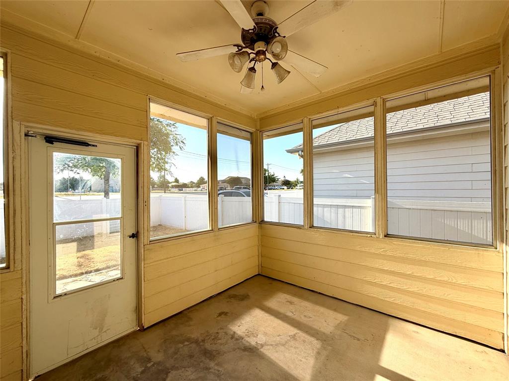 1645 Cambridge Drive Property Photo 21