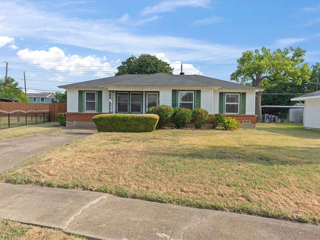 8133 Cavalier Circle Property Photo 1