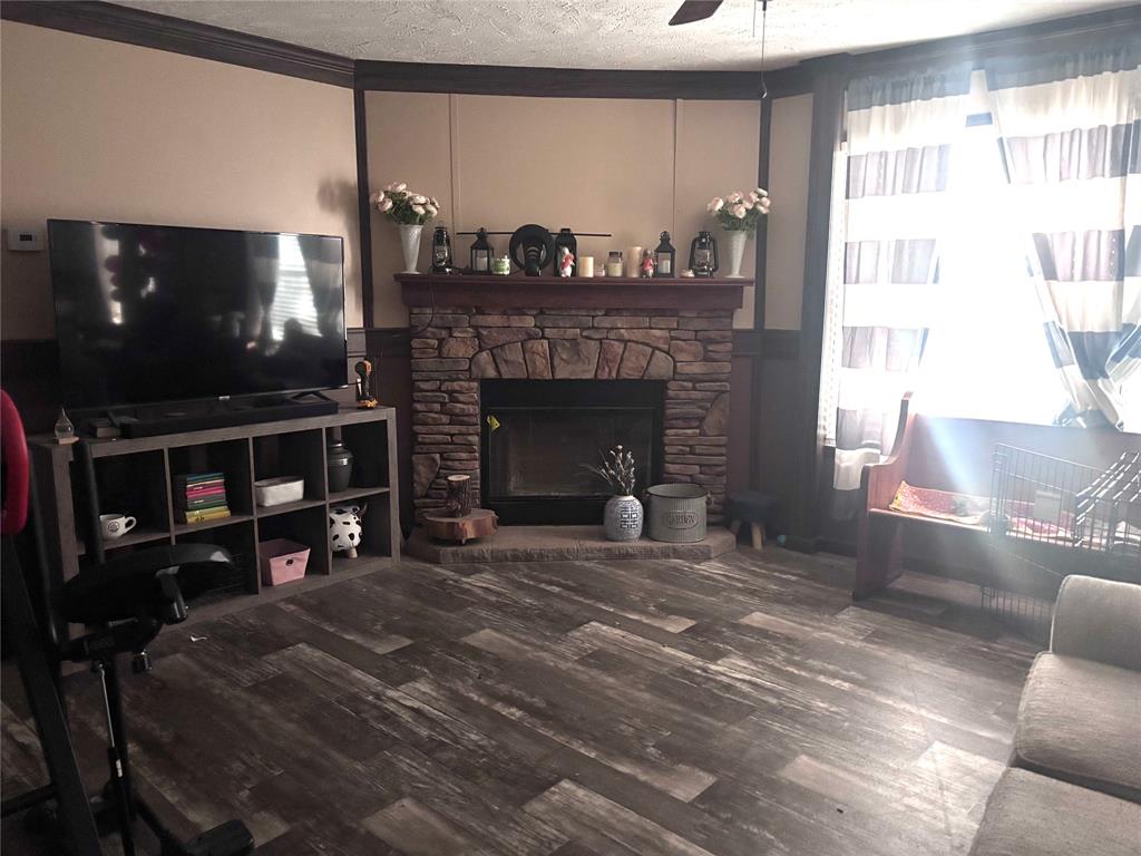 3840 E State Highway 154 3840 Property Photo 2