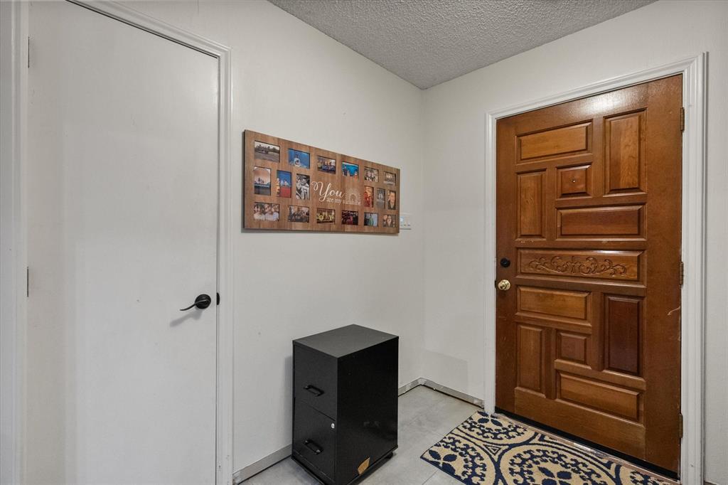 6110 Amicable Drive Property Photo 4