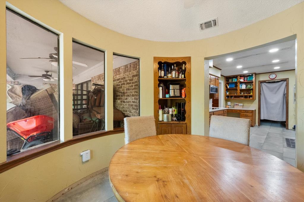 6110 Amicable Drive Property Photo 13