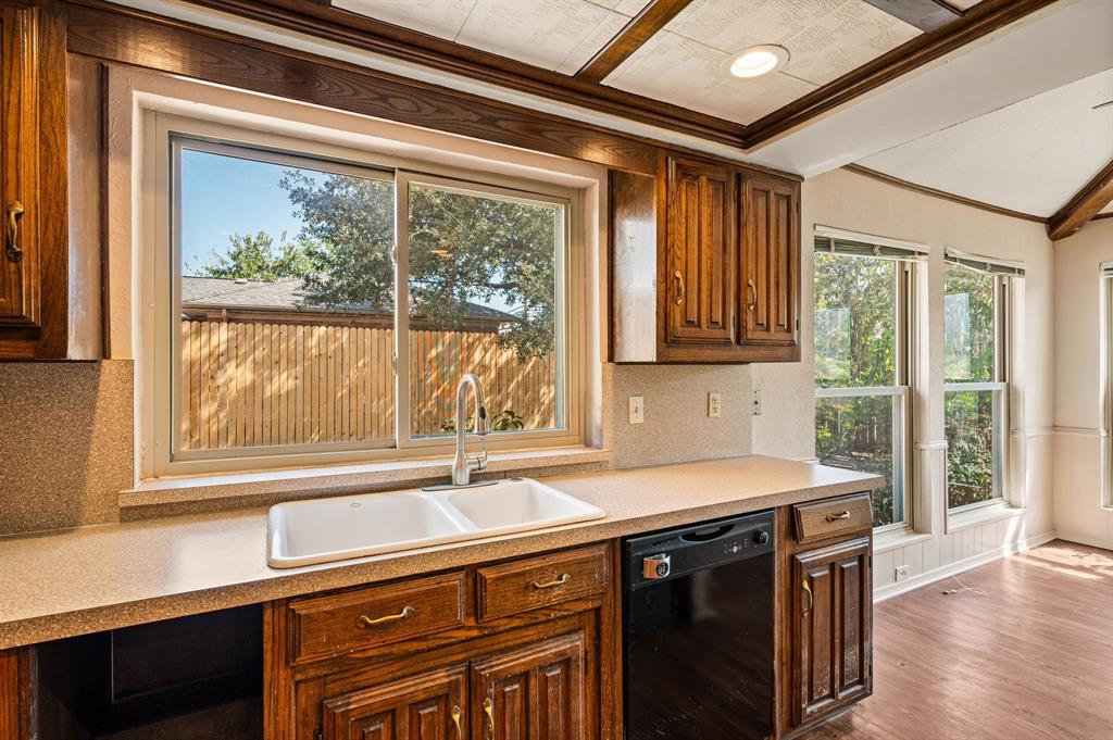 16408 Lauder Lane Property Photo 10