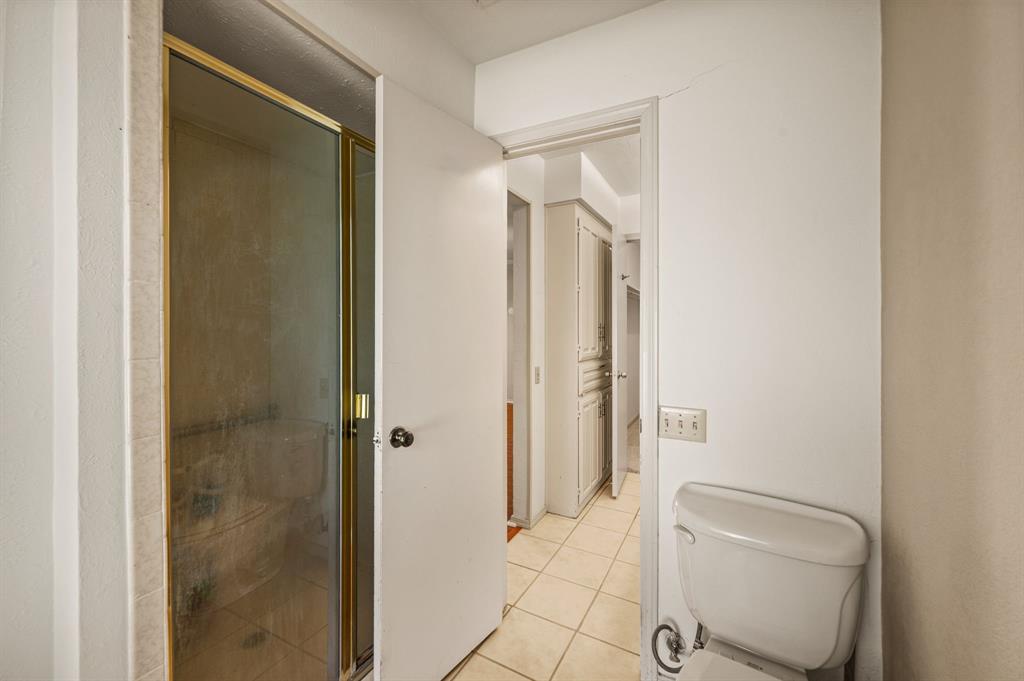 16408 Lauder Lane Property Photo 17