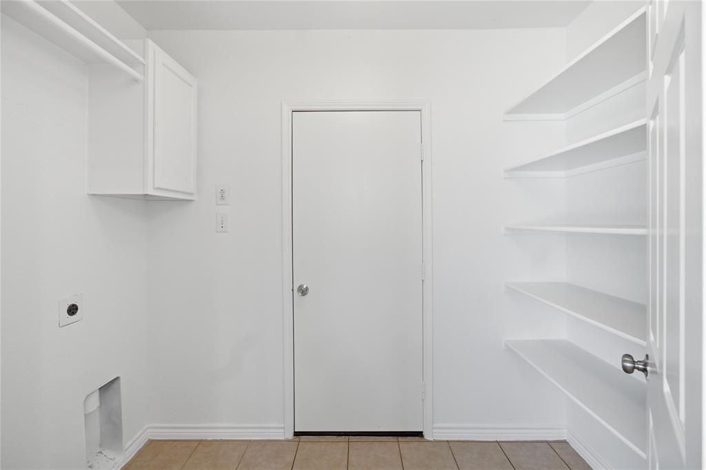 2030 Diamondback Property Photo 12