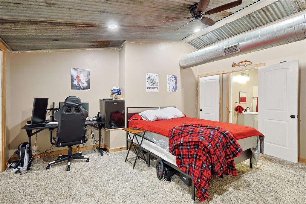 4540 Fm 2450 Property Photo 16