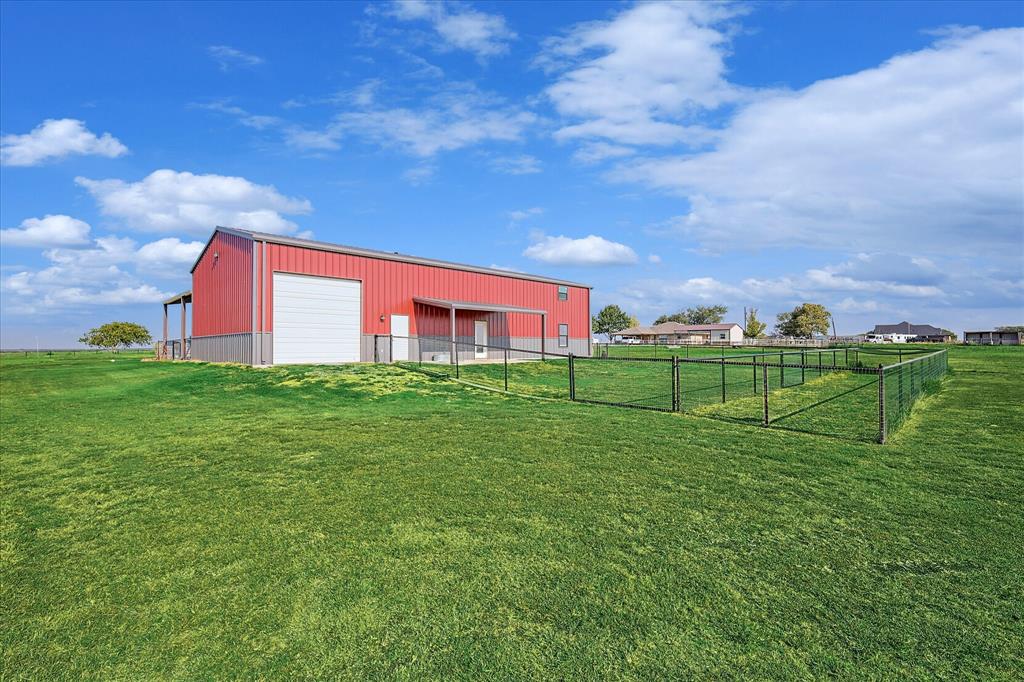 4540 Fm 2450 Property Photo 22