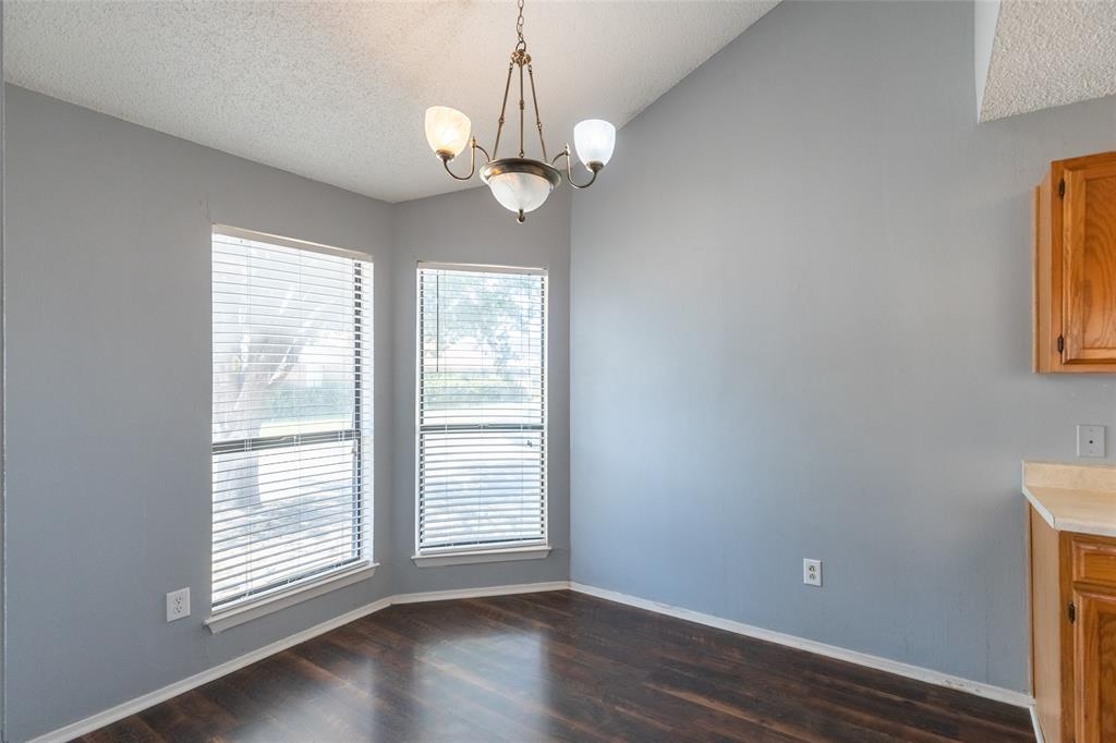 3198 Chimney Circle Property Photo 8
