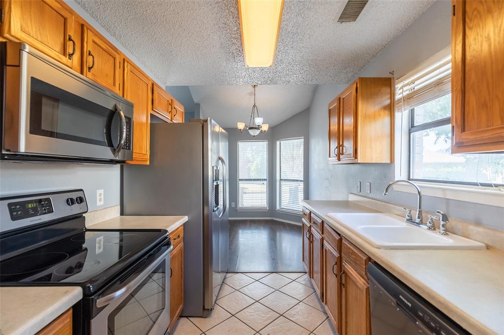 3198 Chimney Circle Property Photo 12