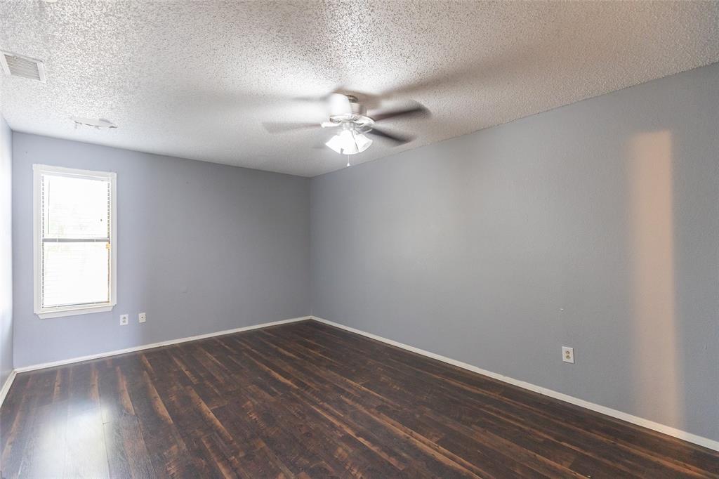 3198 Chimney Circle Property Photo 14