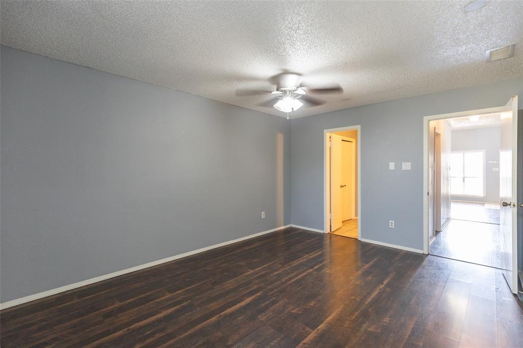 3198 Chimney Circle Property Photo 15
