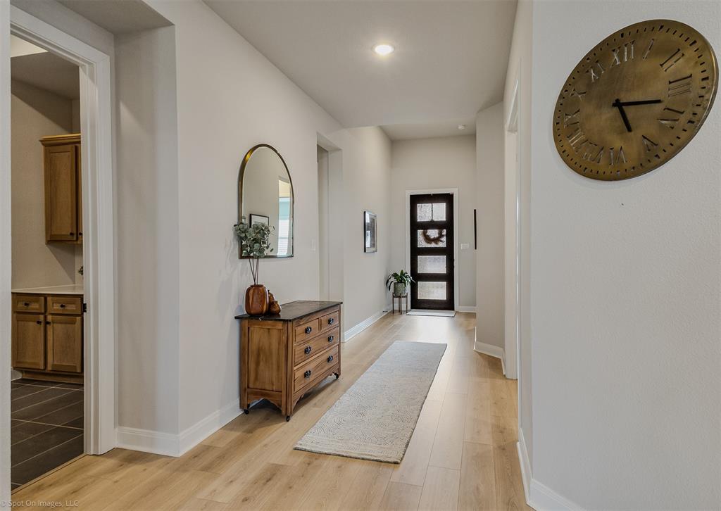 1815 Terraces Boulevard Property Photo 27