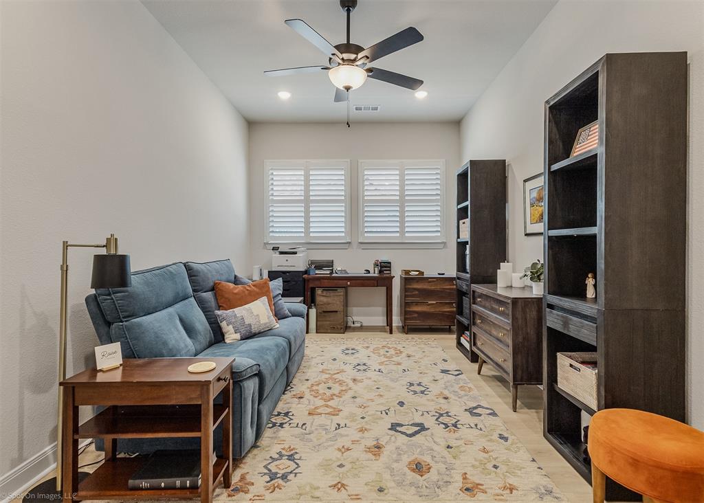 1815 Terraces Boulevard Property Photo 34
