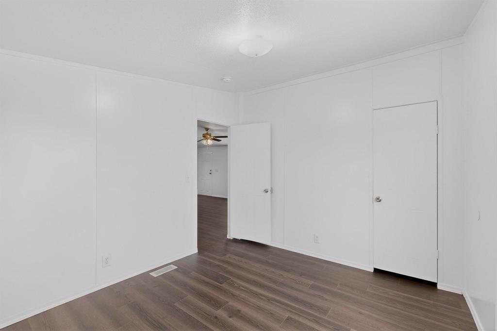 6553 Private Road 2270 Property Photo 12