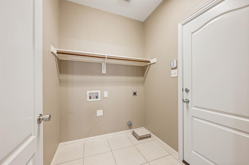 6201 Crator Drive Property Photo 22