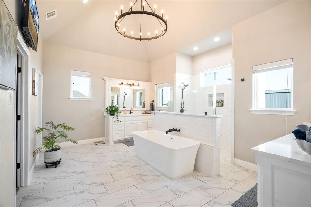 114 Chisos Drive Property Photo 16