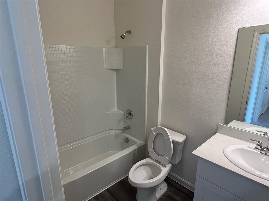 752 Richmond Drive Property Photo 24