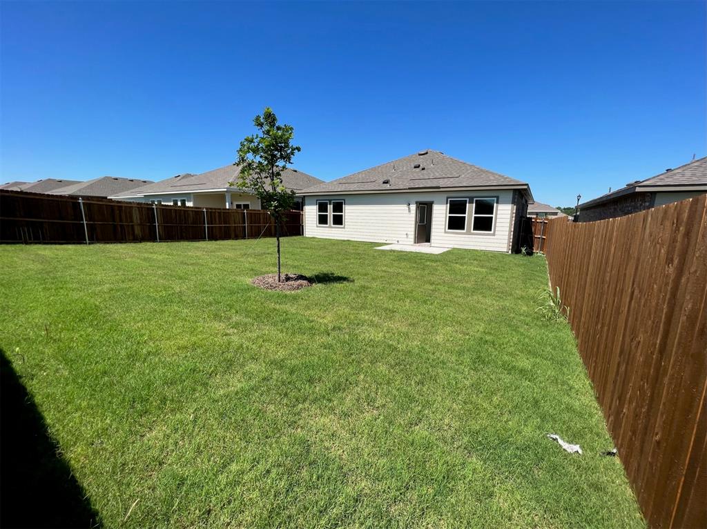 752 Richmond Drive Property Photo 28