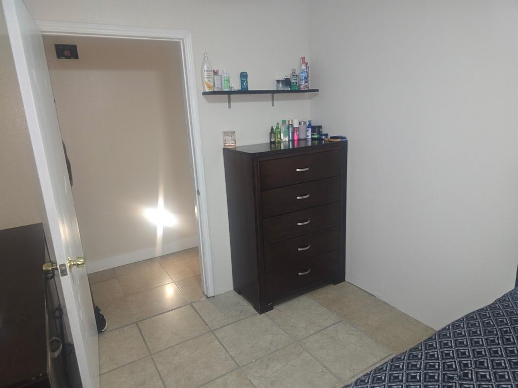 3813 Summer Hill Drive Property Photo 15