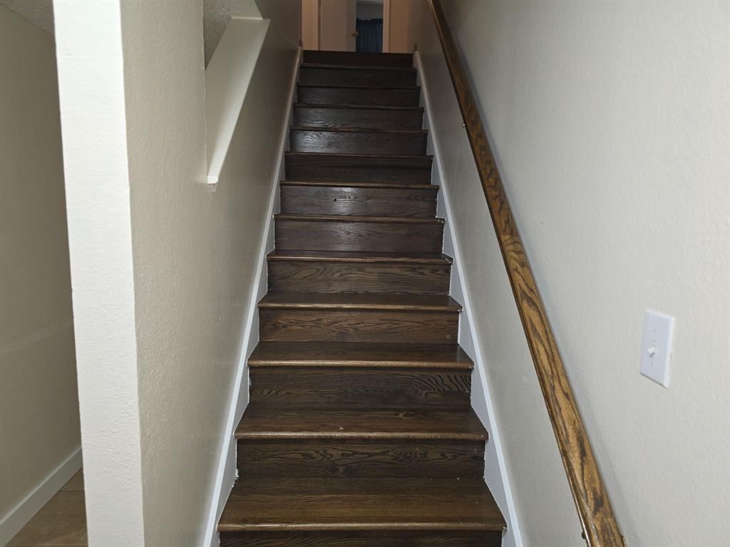 3813 Summer Hill Drive Property Photo 16