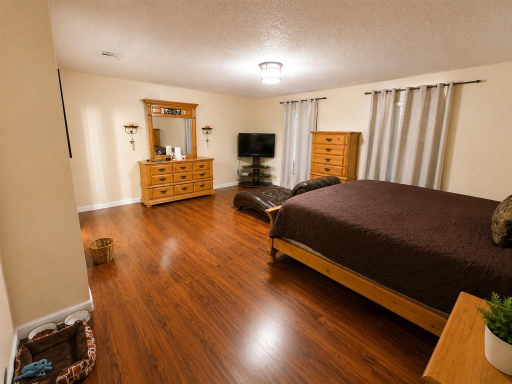 3813 Summer Hill Drive Property Photo 18