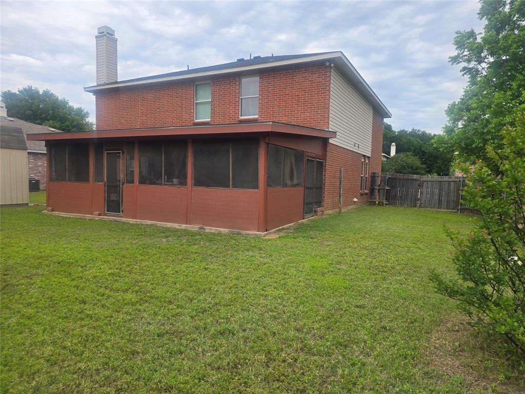 3813 Summer Hill Drive Property Photo 32