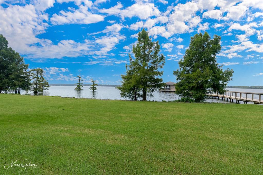 6731 N Lakeshore Drive Property Photo 24