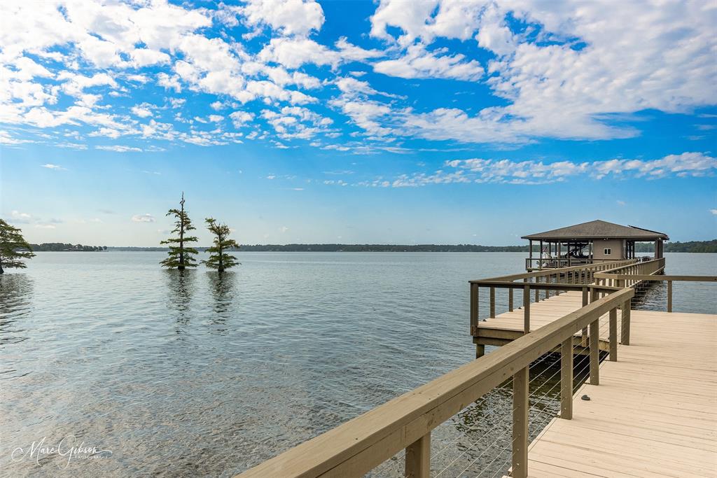 6731 N Lakeshore Drive Property Photo 25