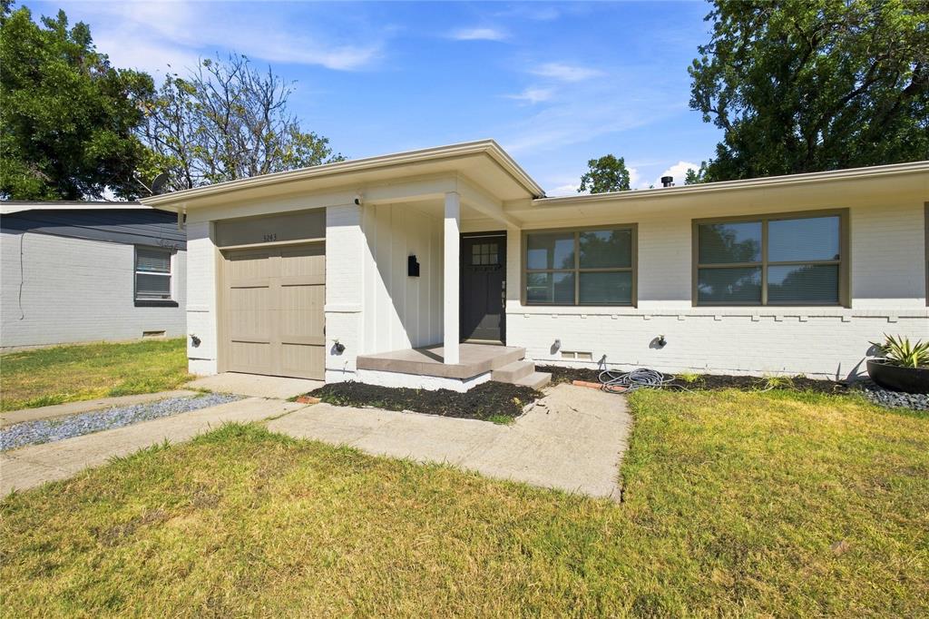 3243 Mayhew Drive Property Photo 3