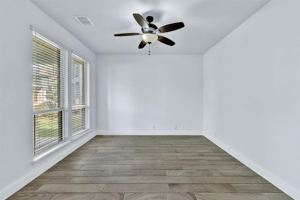 7521 Windy Meadow Drive Property Photo 17