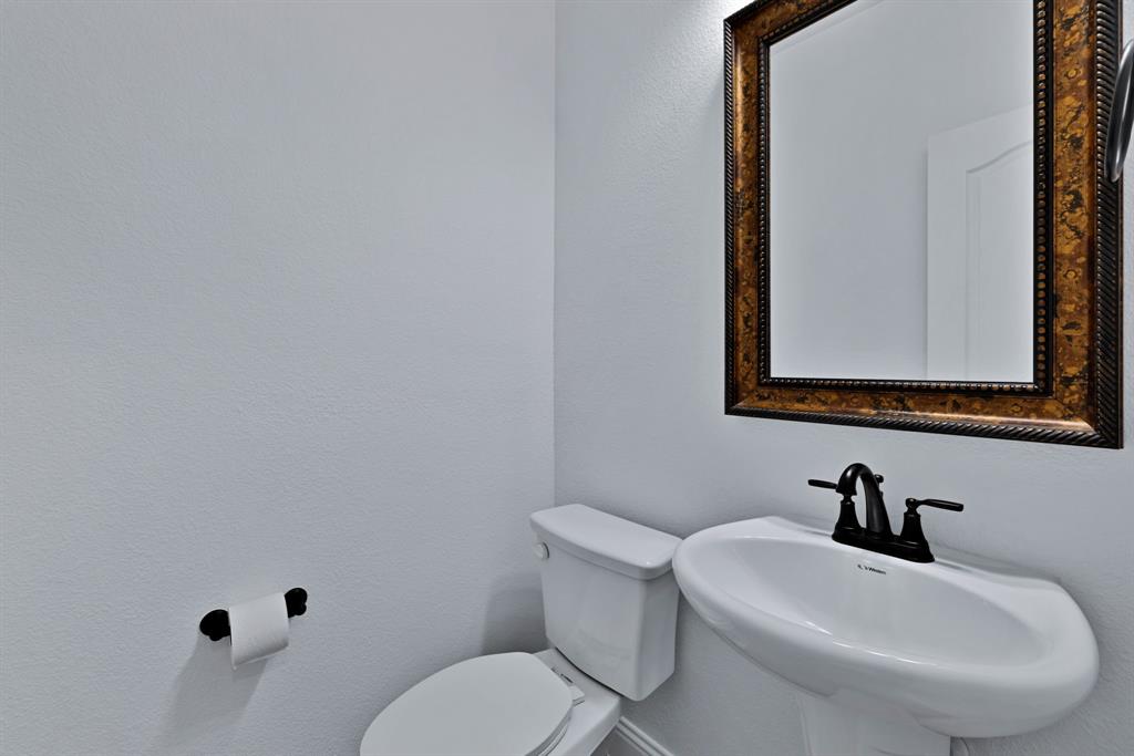 7521 Windy Meadow Drive Property Photo 18
