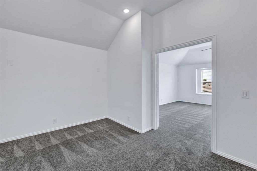 7521 Windy Meadow Drive Property Photo 22