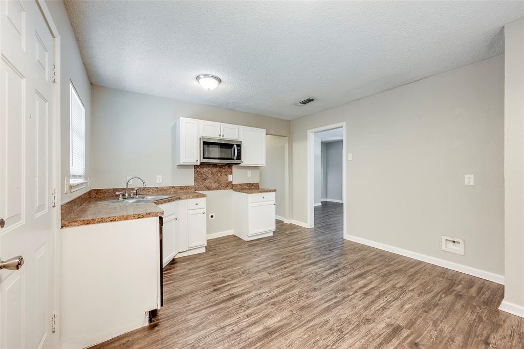 601 Biggs Terrace Property Photo 9