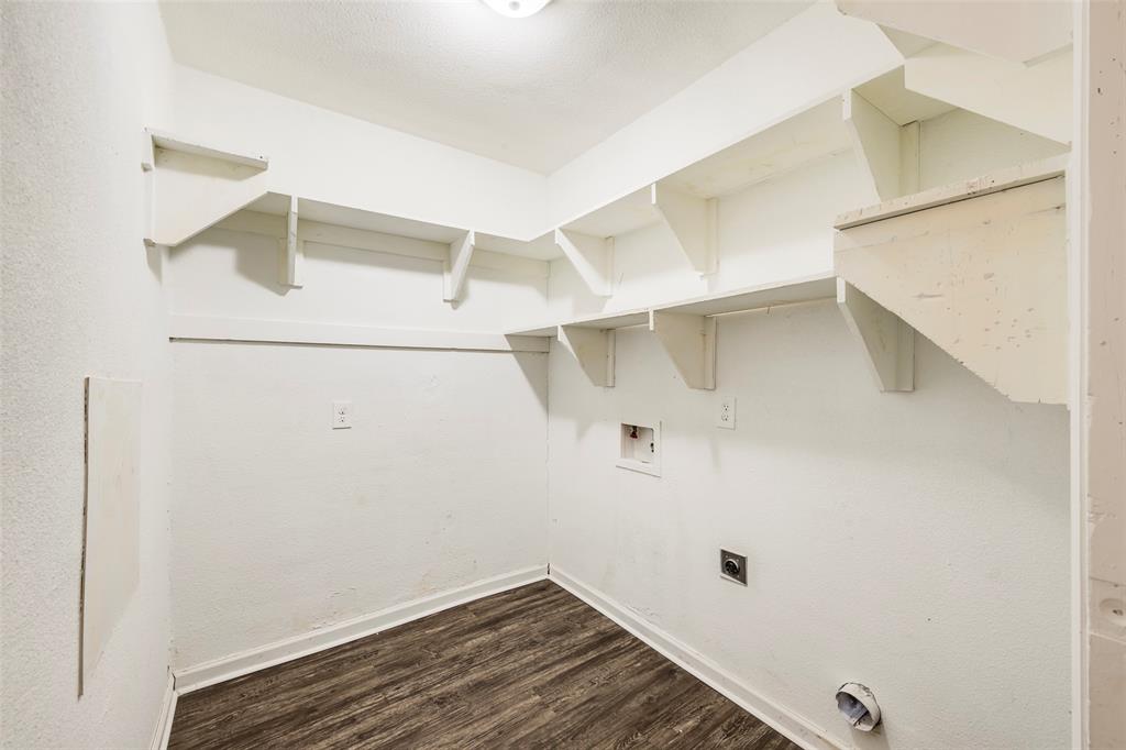601 Biggs Terrace Property Photo 12