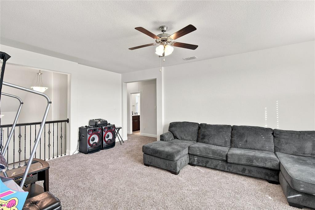 8121 Loretta Day Drive Property Photo 21